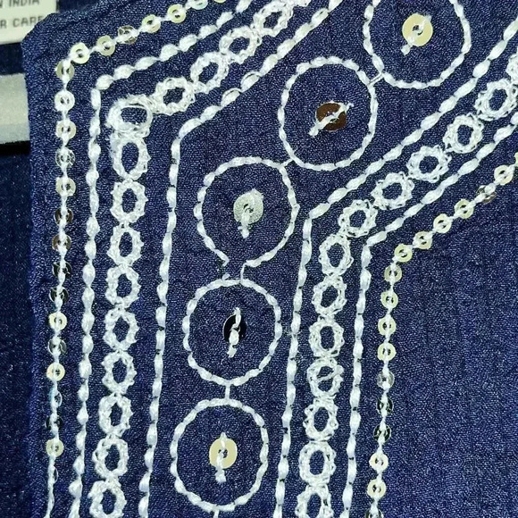 Cathy Daniel’s Women’s Elegant Navy Short Sleeve Embroidered Sequin Collar Large - Picture 6 of 6